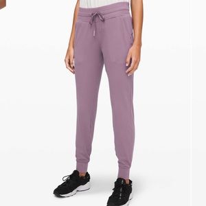 Lululemon Ready to Rulu Pant